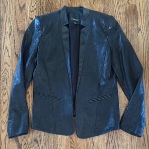Trouve Black Blazer with Notched Lapels and Tailored Silhouette